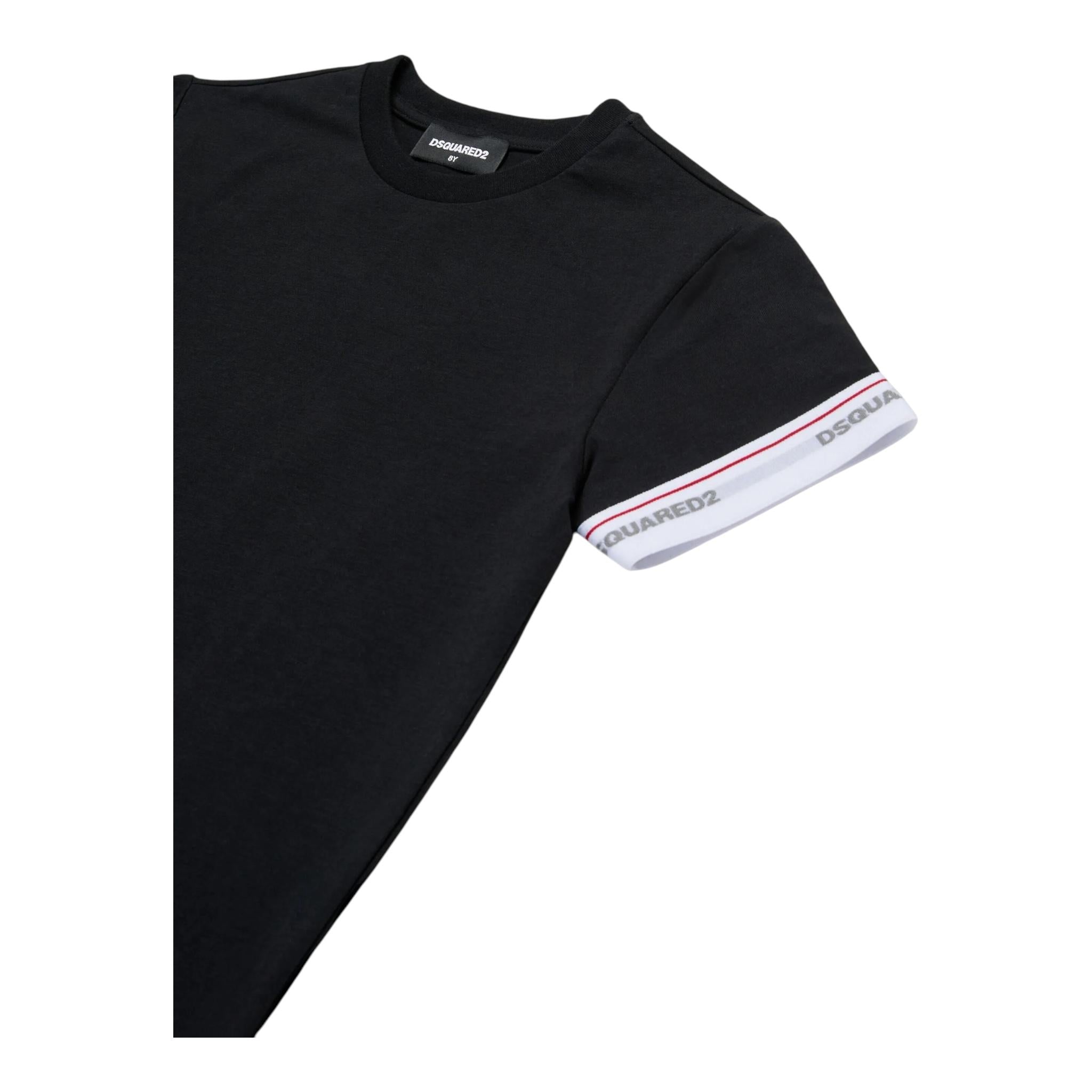 DSQUARED2 t-shirt girocollo tinta unita con logo alla manica Nero per Bambino DQ2480 NERO DSQUARED2