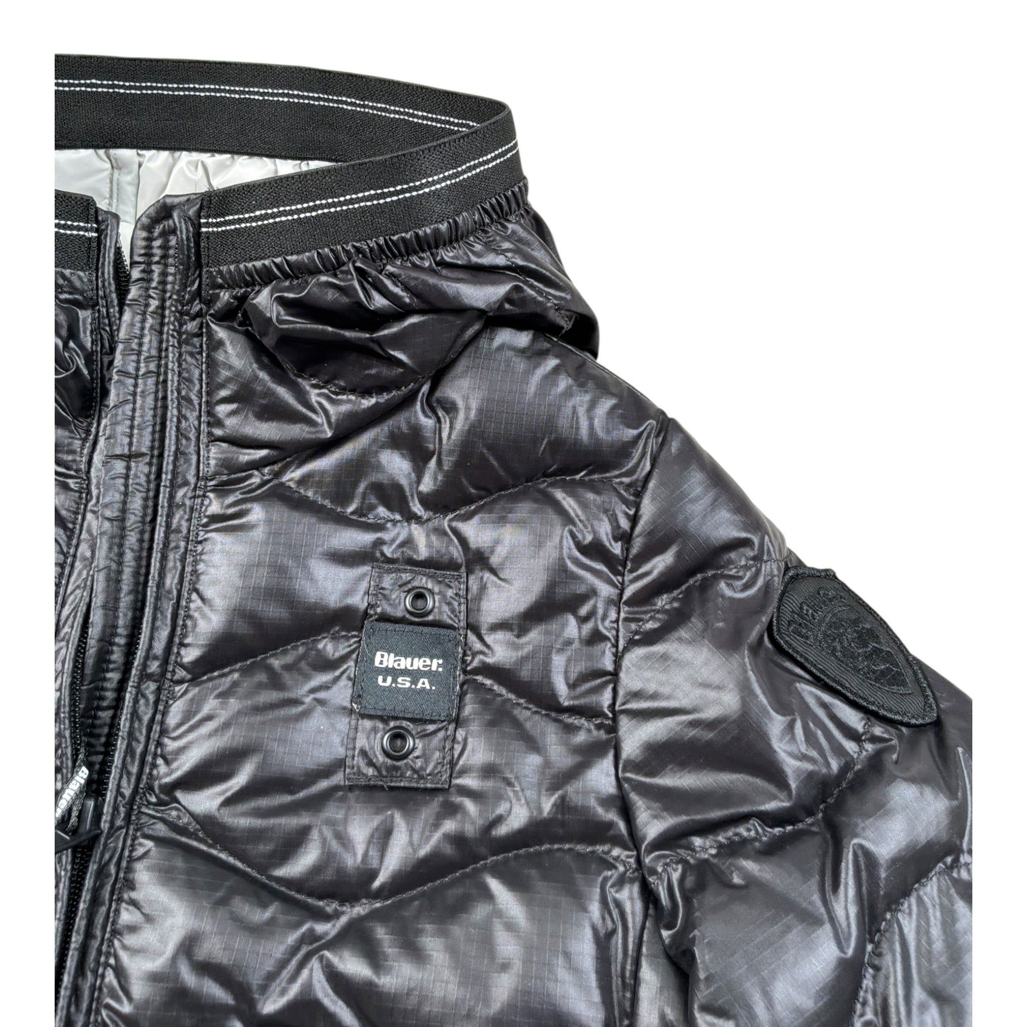 Blauer Giubbino tinta unita con Zip E Cappuccio Nero per Neonato 25SBBGC02453 NERO BLAUER 