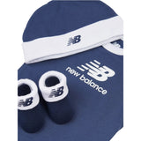 New Balance Set 3 Pezzi Body-Cappello-Babbucce Blu per Neonato LAK0106 BLU NEW BALANCE 