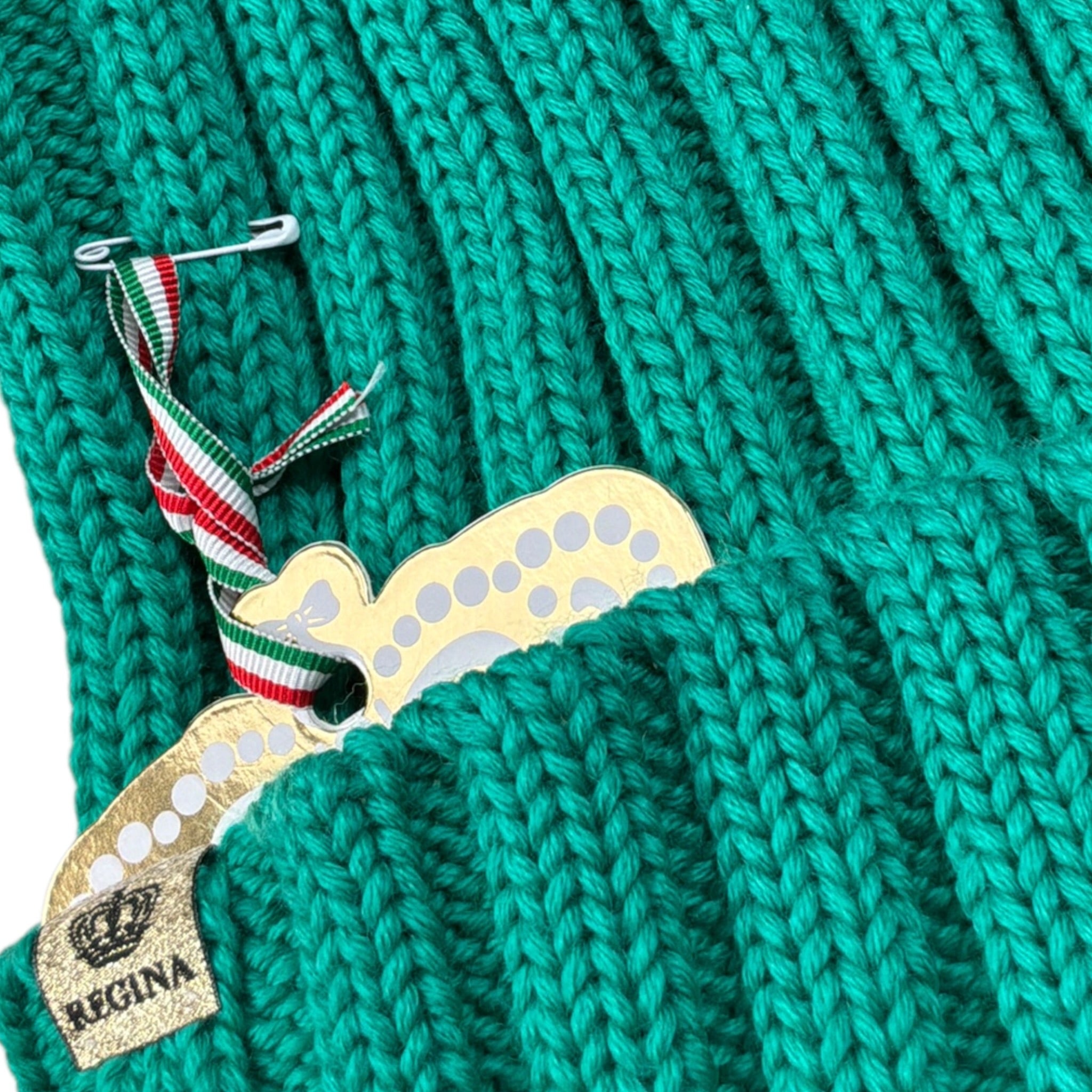 Regina Cappello tinta unita con Pon Pon Verde per Bambina I20599 VERDE REGINA 