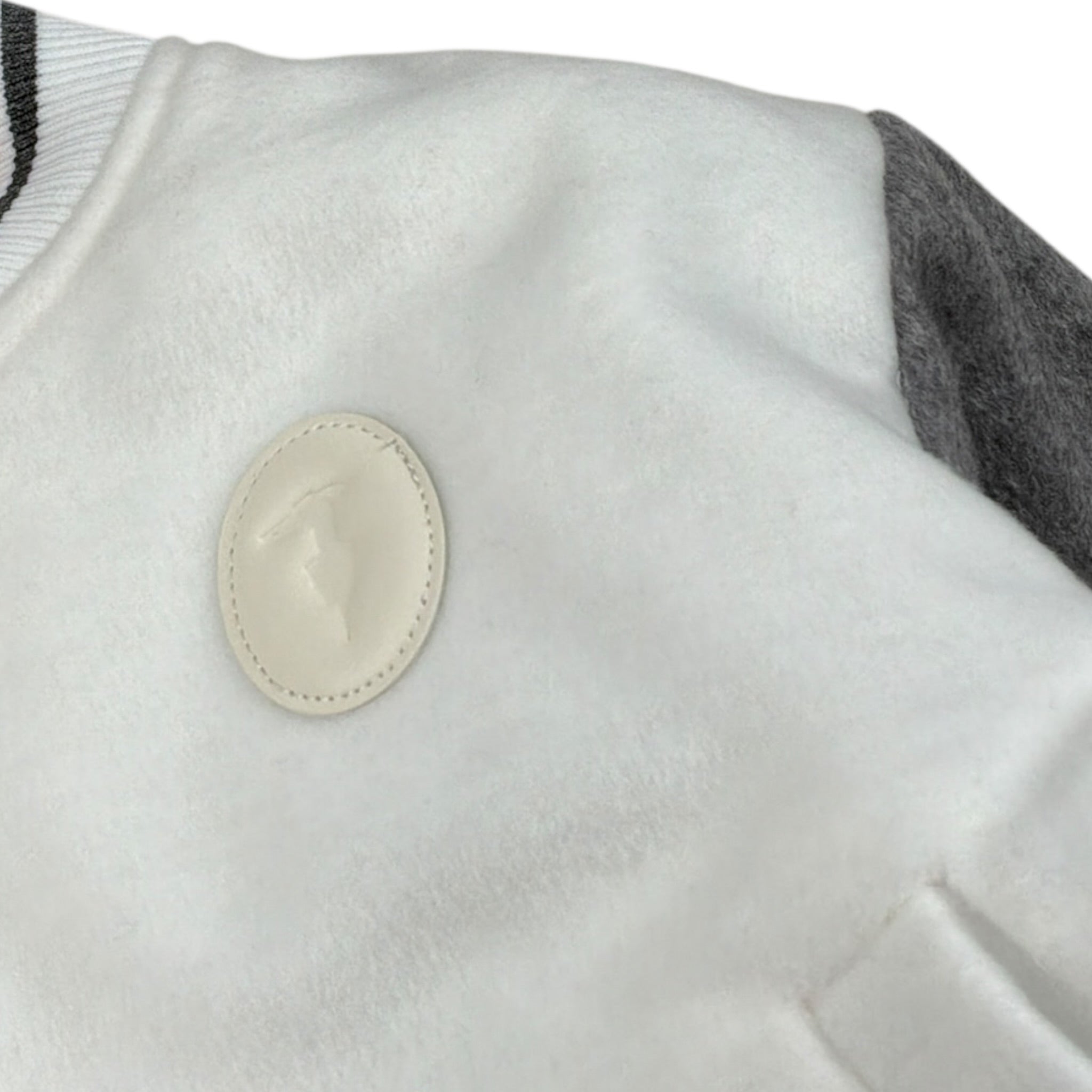 Trussardi Giubbino Bicolore Modello College con Bottoni Bianco/Grigio per Neonato TIA26037GB BIANCO/GRIGIO TRUSSARDI 