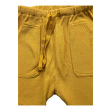Zhoe &amp; Tobiah Einfarbige Bermuda-Shorts mit elastischer Taille, Senffarben für Babys