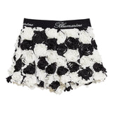 Miss Blumarine Zweifarbige Shorts mit schwarz/weißen Applikationen für Mädchen