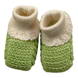 Marlu‘ zweifarbige grüne gestrickte Babyschuhe