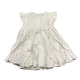 Lalalu‘ Weißes, durchbrochenes, einfarbiges Kleid mit halben Ärmeln für Babymädchen