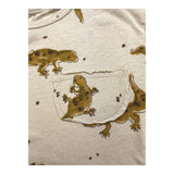 Play Up Einfarbiges T-Shirt mit Rundhalsausschnitt und Tasche in Beige für Neugeborene