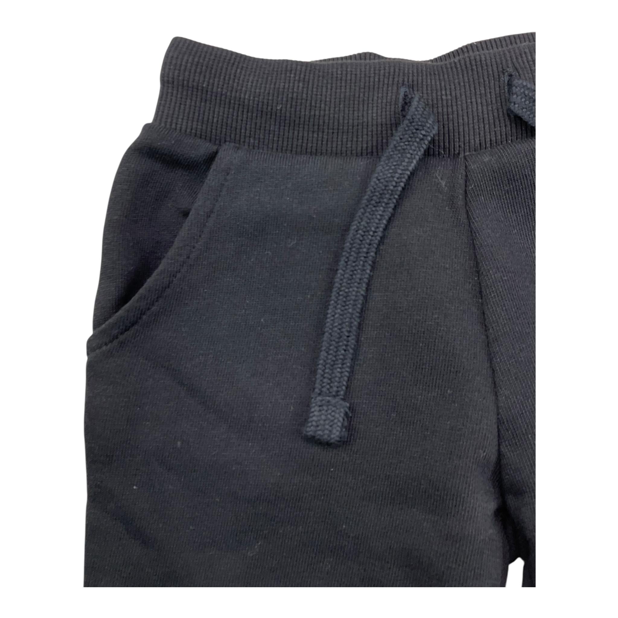 GUESS pantalone modello tuta tinta unita con logo Nero per Neonato N93Q17KAUG0N NERO GUESS 