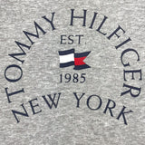 TOMMY HILFIGER felpa girocollo tinta unita con logo Grigio per Bambino KB0KB09192 GRIGIO TOMMY HILFIGER 