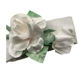 Helle Farben Einfarbiges Stirnband mit weißer Blumenapplikation für Neugeborene